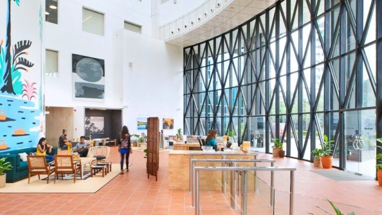 vaeo-el-futuro-de-trabajo-identificando-las-tendencias-de-trabajo-hibrido-para-2024